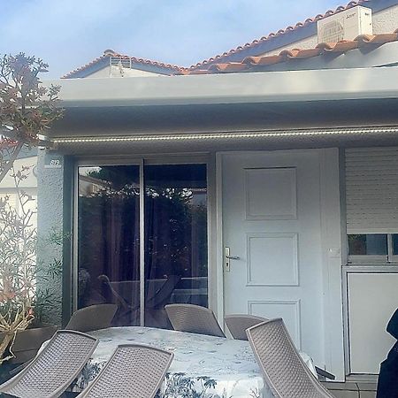 Maison Dans Residence 3*Proche Plage سان سيبريان المظهر الخارجي الصورة